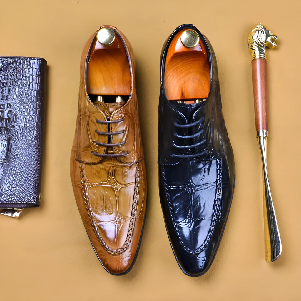 Men's black leather business shoes with alligator pattern texture and silver horse bit buckle