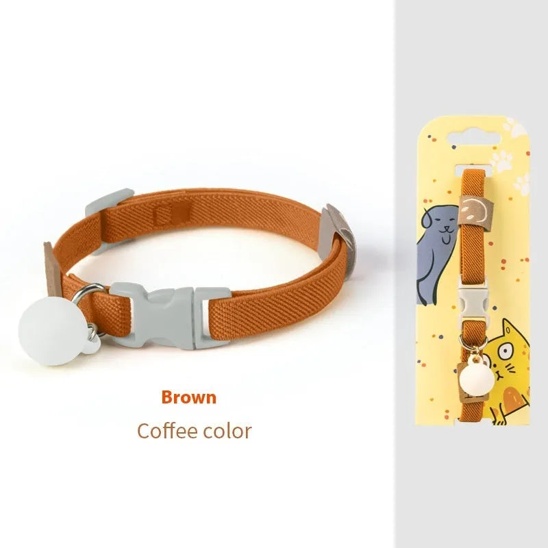 Small elastic polyester dog collar shown in various colours, adjustable from 22 to 32 cm for tiny dog breeds.