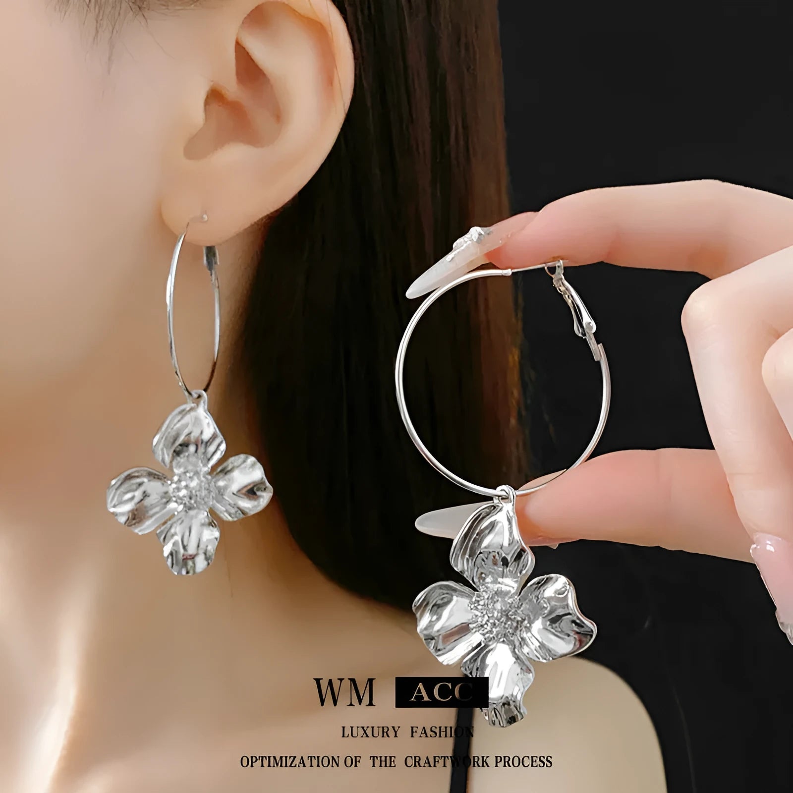 Metal flower earrings with geometric design in silver or gold electroplated finish