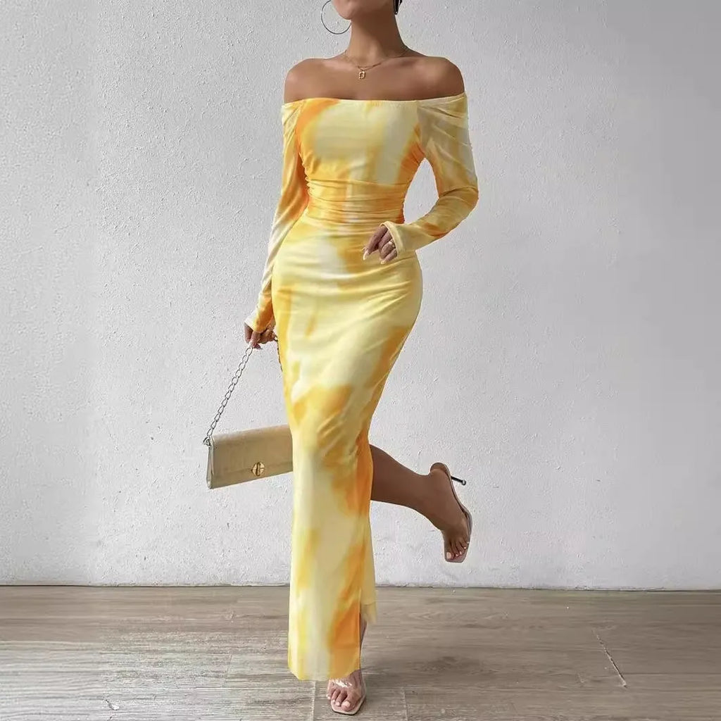 Printed pleated fishtail dress in mesh fabric with square collar and split design