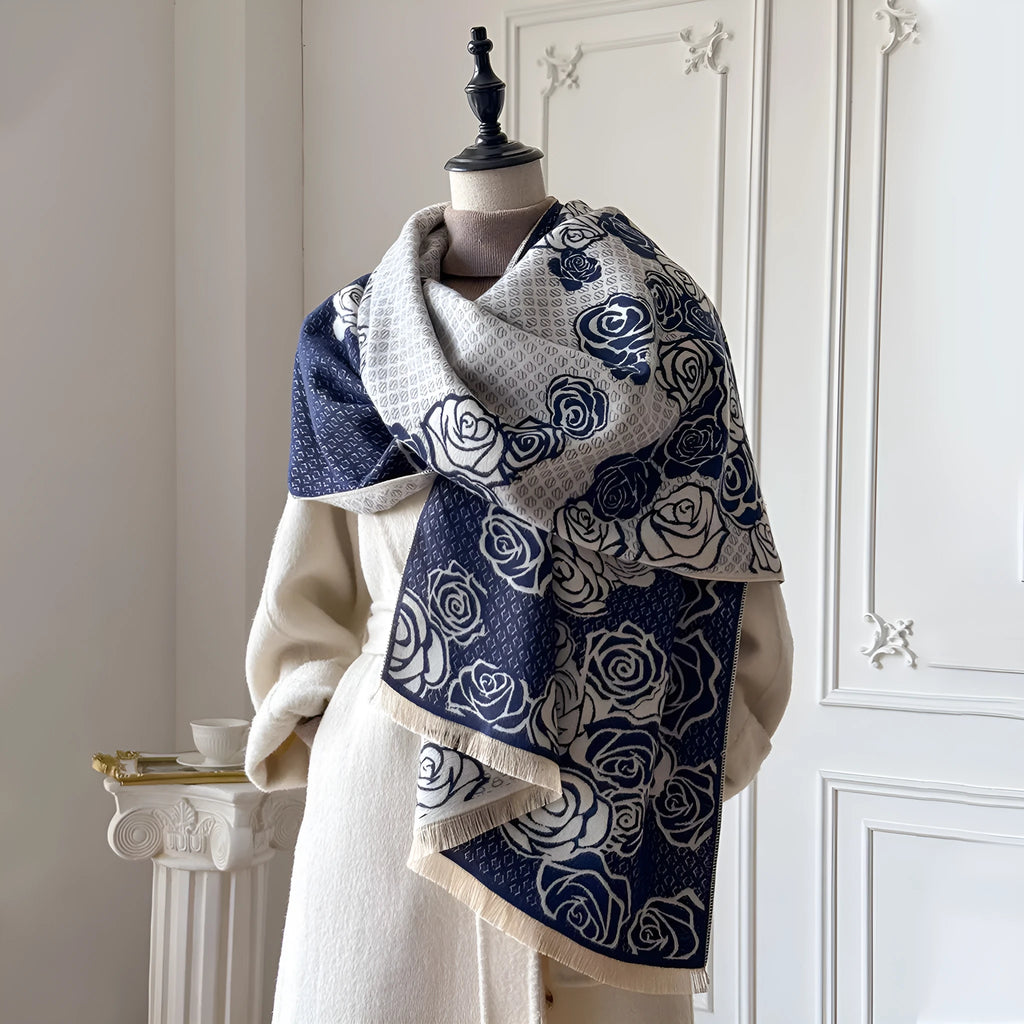 Thick winter scarf in imitation cashmere with tassel ends showing colour options