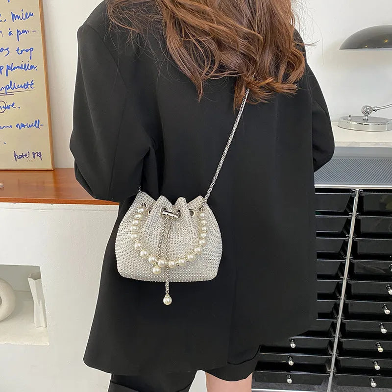 Women's diamond pattern PU leather crossbody bucket bag with western chain strap in choice of colours