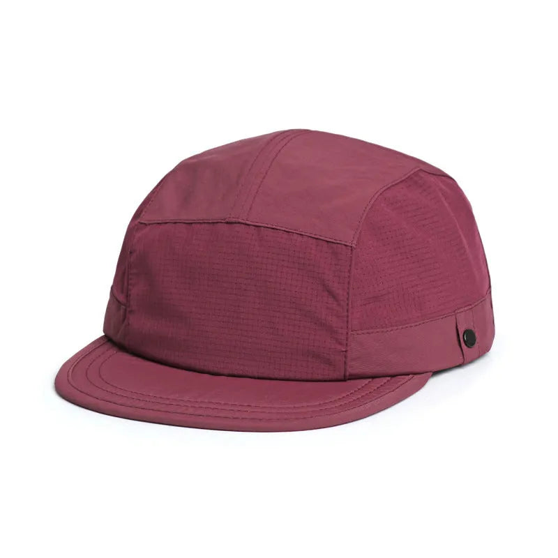 Breathable sun hat with dome crown in quick-drying polyester fabric