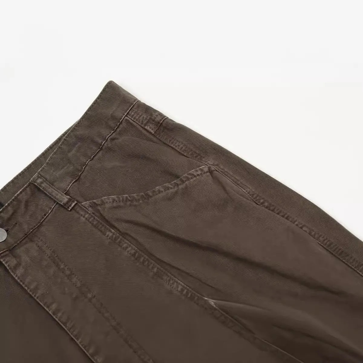 Men's brown loose straight-leg cotton trousers with high waist and zip fly