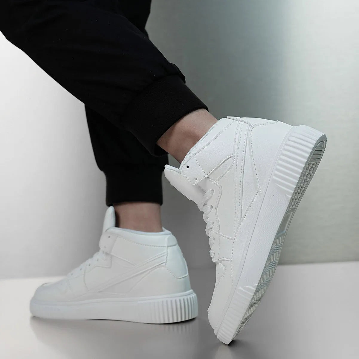 Men's white casual shoes with round toe and microfiber upper for autumn and winter wear.