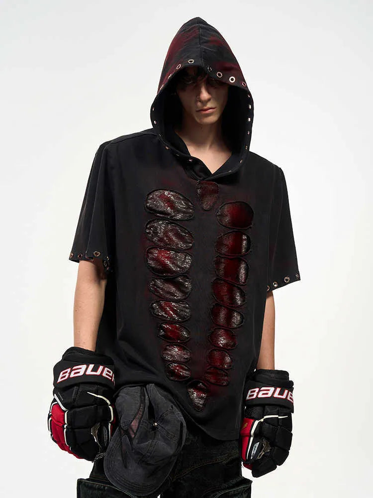 Black men's hooded t-shirt with sequin detail and short sleeves