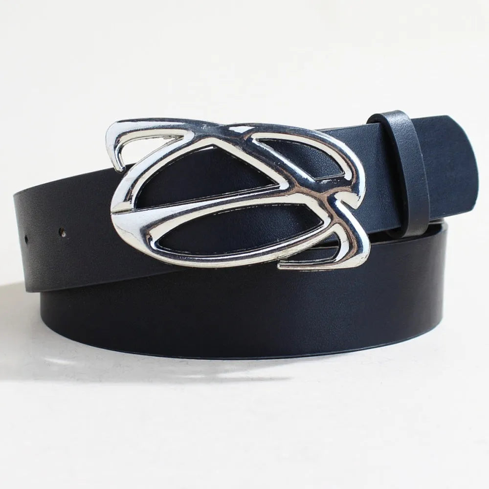 Silver buckle casual belt with snap button fastening on PU leather strap