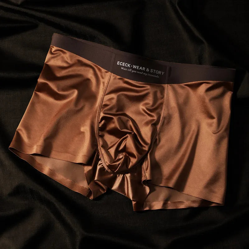 Men's colourblock seamless Ice Silk underwear in veil white, shown flat.