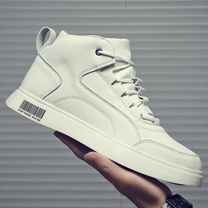 Men's white mid-top casual board shoes with round toe and front lace-up design