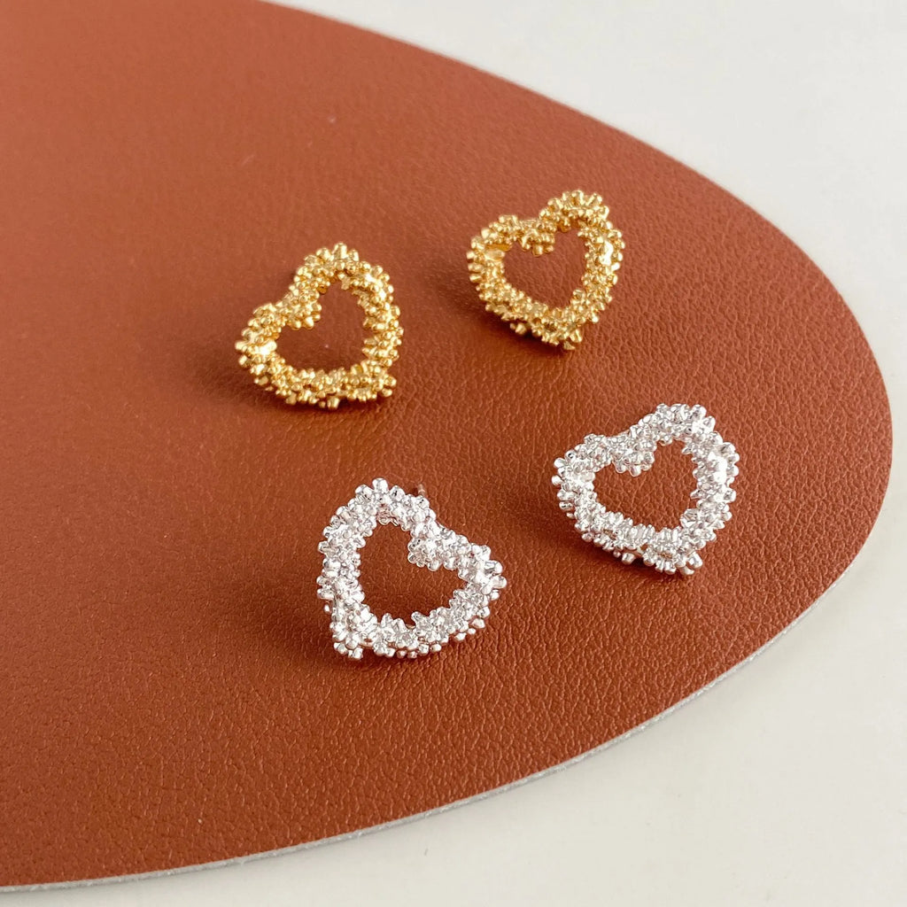 Copper heart-shaped minimalist hollow-out earrings with electroplated finish, women's jewellery