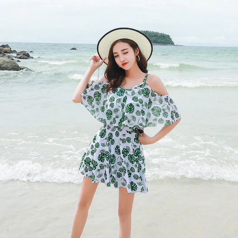 Women's one-piece solid colour polyester swimsuit in Green Leaf style
