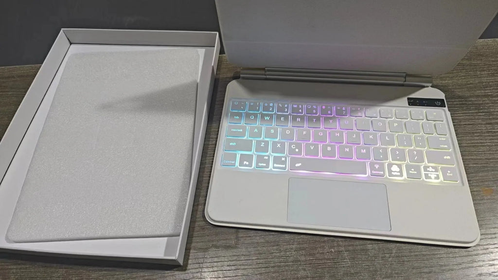 Magnetic suction iPad keyboard case with Bluetooth and 11-inch protective cover