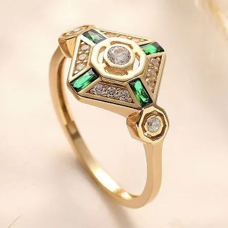 Square-cut emerald green Ins style ring for women on a silver band.