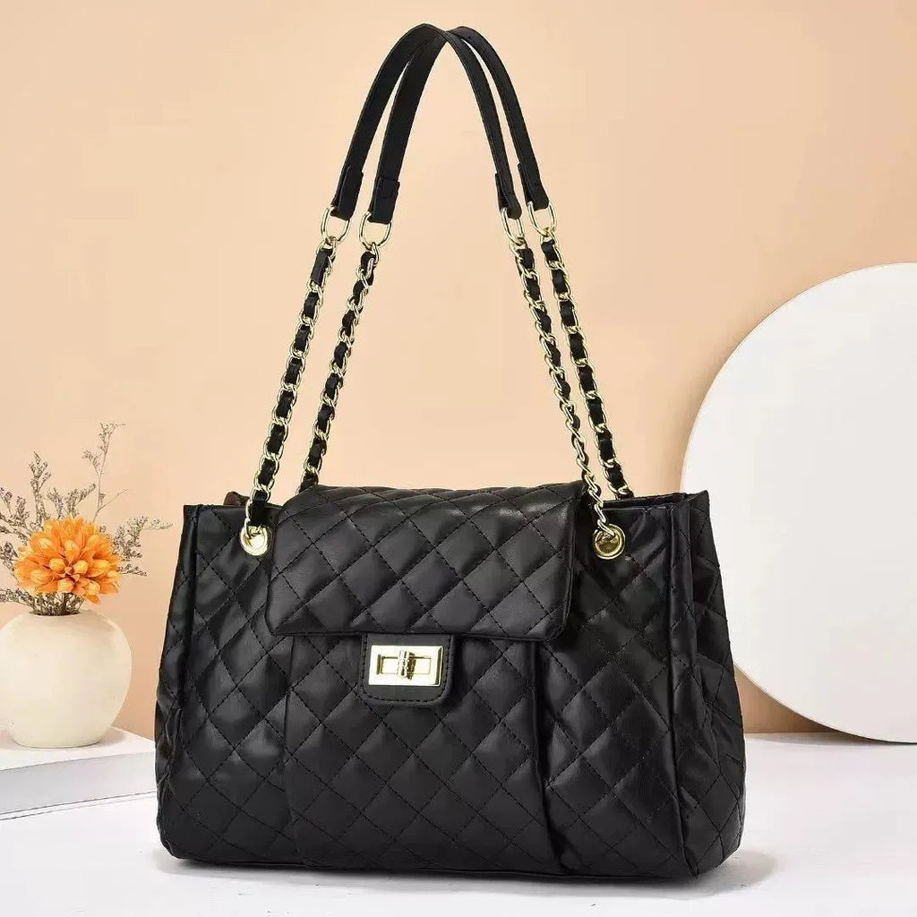 Women's solid colour PU messenger bag with diamond grid pattern and chain detail, horizontal square shape