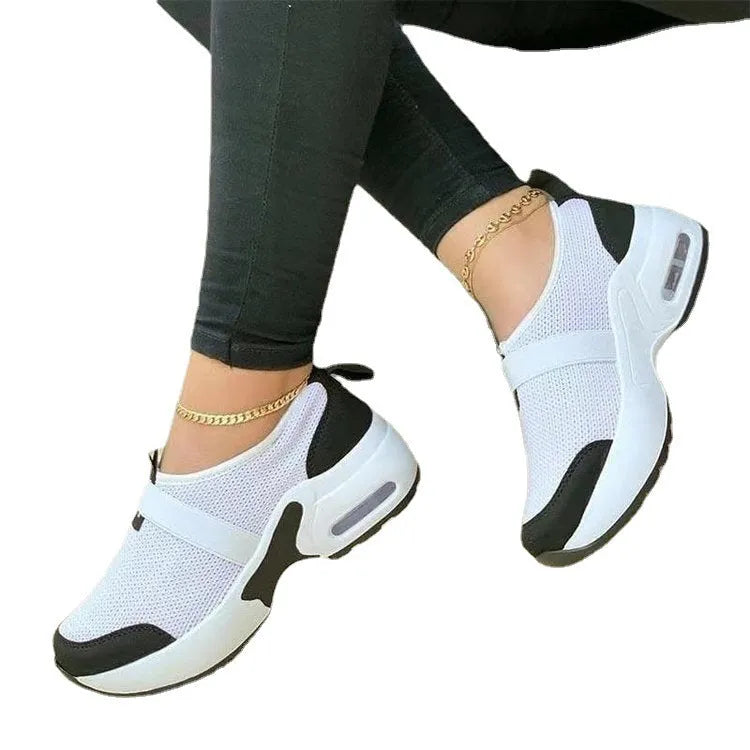 Women's mesh flat sneakers in multiple colours with non-slip rubber soles