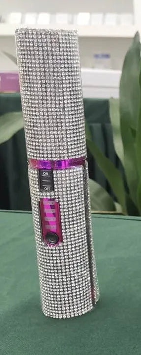 2-in-1 electric USB hair straightening brush with ceramic coating in green