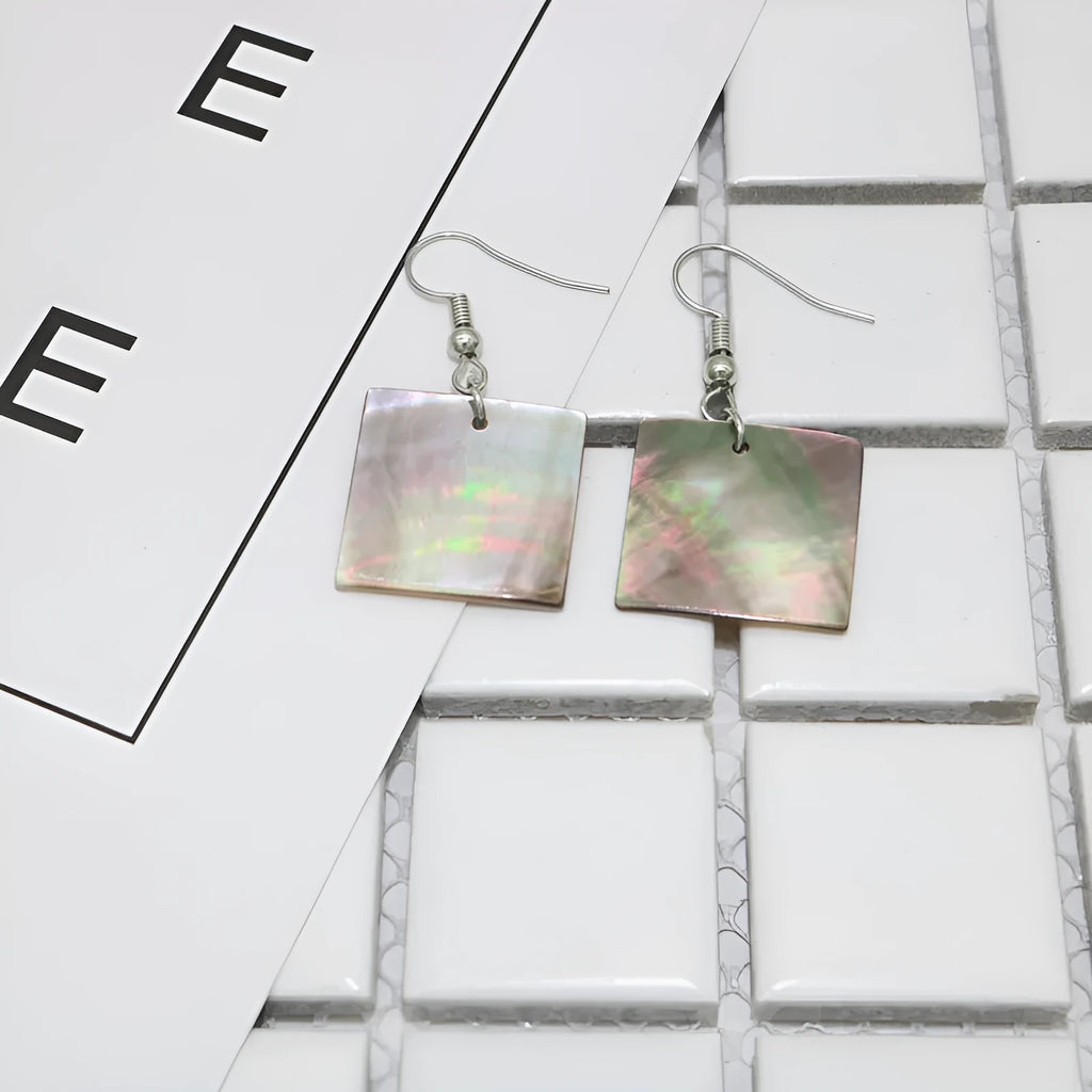 Geometric shell earrings in natural retro style with rectangular or square panther design option