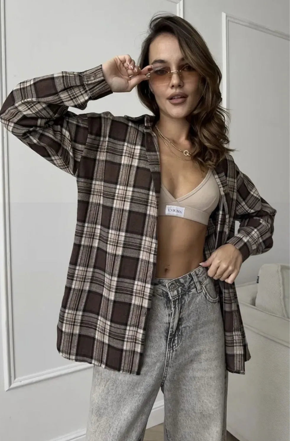 Dark brown striped retro style women's shirt with long sleeves and regular fit