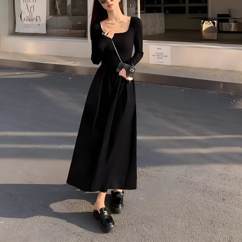Women's square collar knitted dress with A-line silhouette and elastic waist in black or grey