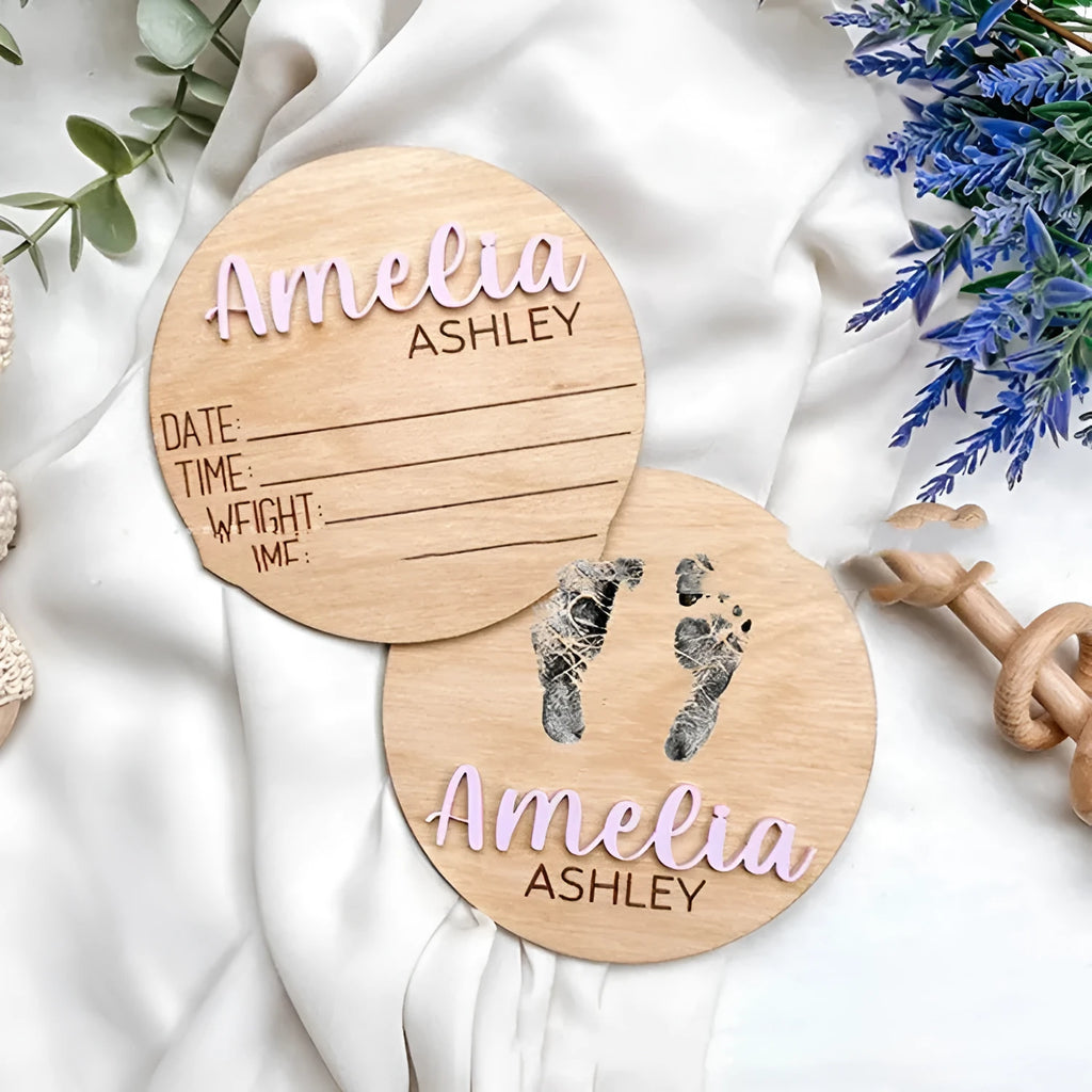 Brown limewood baby birth bulletin board with modern art style in 152mm size