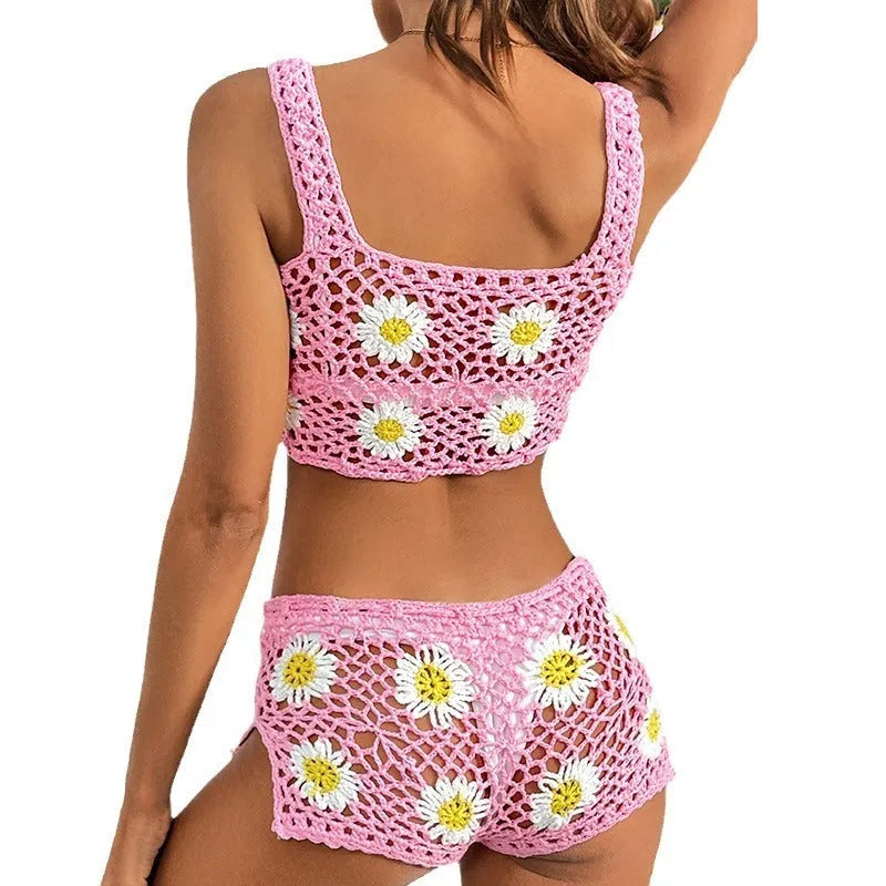 Women's floral pattern swimsuit with hollow yarn fabric in light green or pink colour options