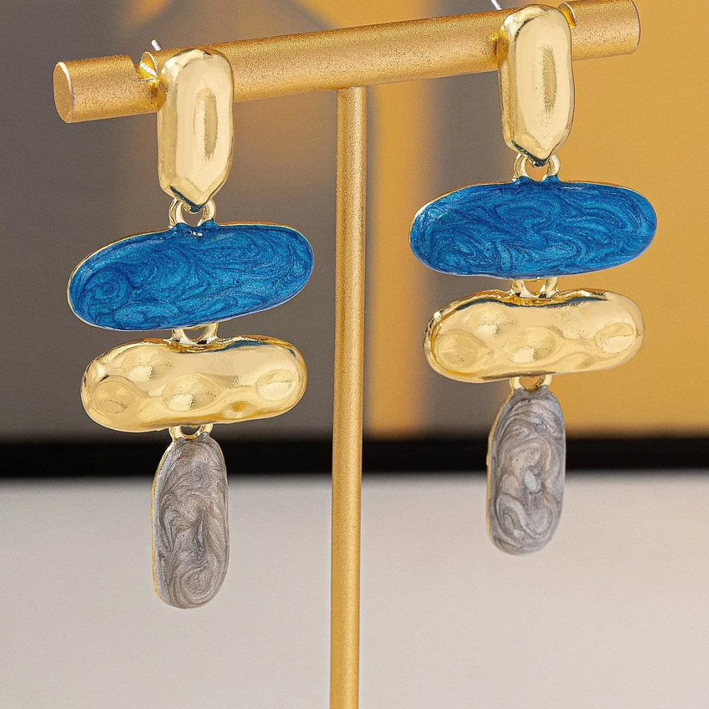 Women's geometric stud earrings in zinc alloy with electroplated multicolour finish