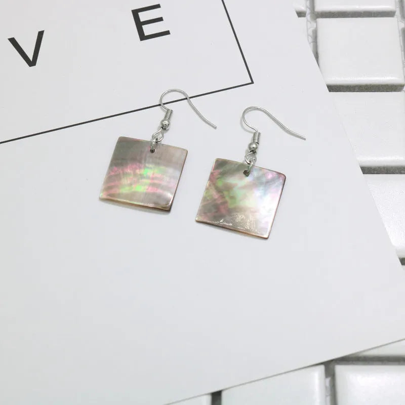 Geometric shell earrings in natural retro style with rectangular or square panther design option
