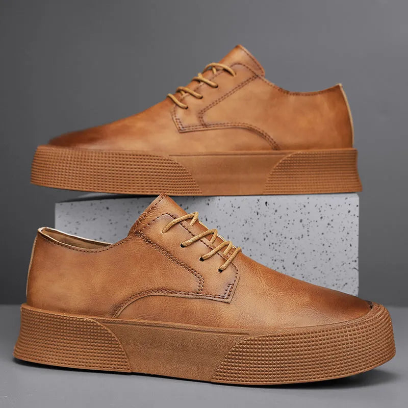 Men's lace-up platform board shoes in ON2266 brown with round toe and low top profile