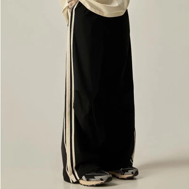 Men's black wide-leg climbing trousers with high waist and straight-leg design for summer leisure wear
