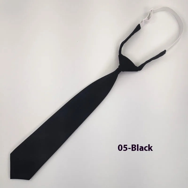 Solid colour cotton bow tie for men in arrow-type style on a white background.