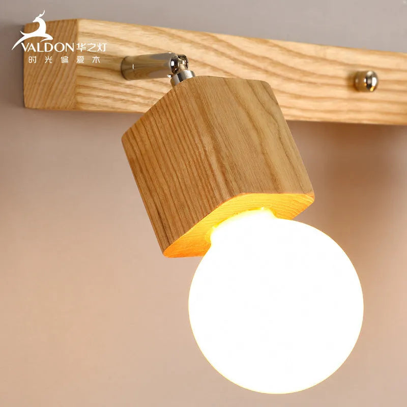 24cm circular mirrored wall lamp with integrated LED lighting