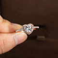 Women's heart-shaped crystal wedding ring in rose gold or silvery finish on white copper