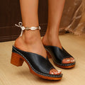 Women's thick heel slippers in beige colour with round toe scaffold design