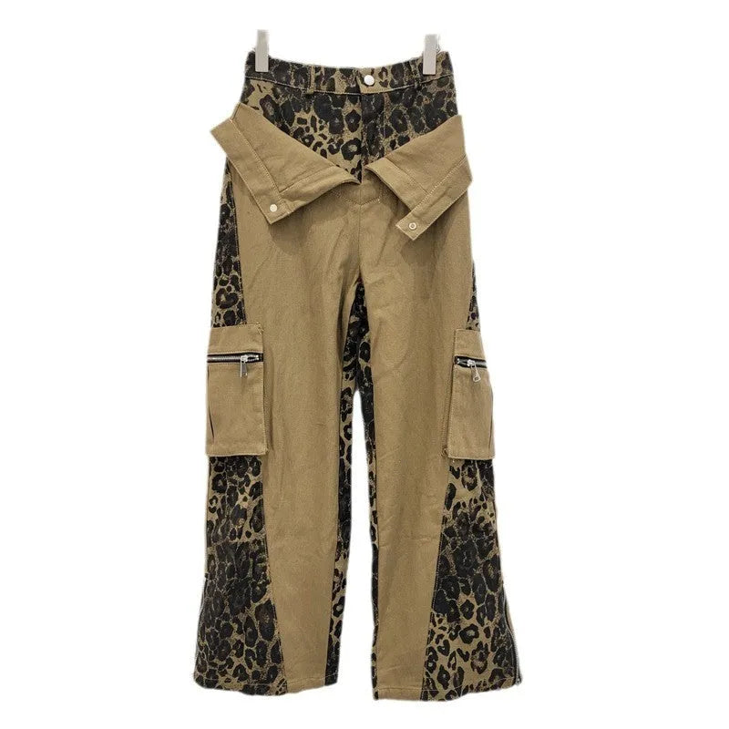 Retro high waist straight-leg jeans with leopard print pattern and tooling style design