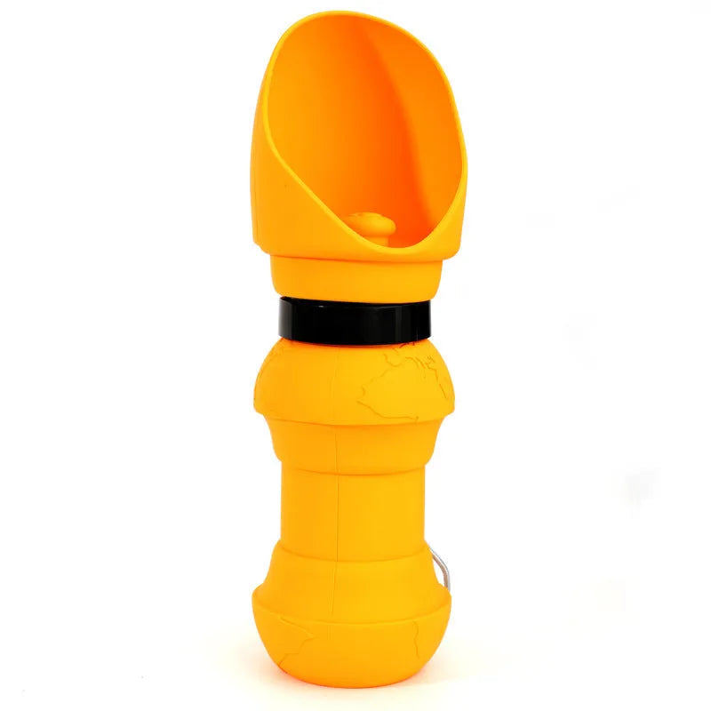 Silicone folding pet water cup shown both expanded as bowl and collapsed flat, 550ml capacity