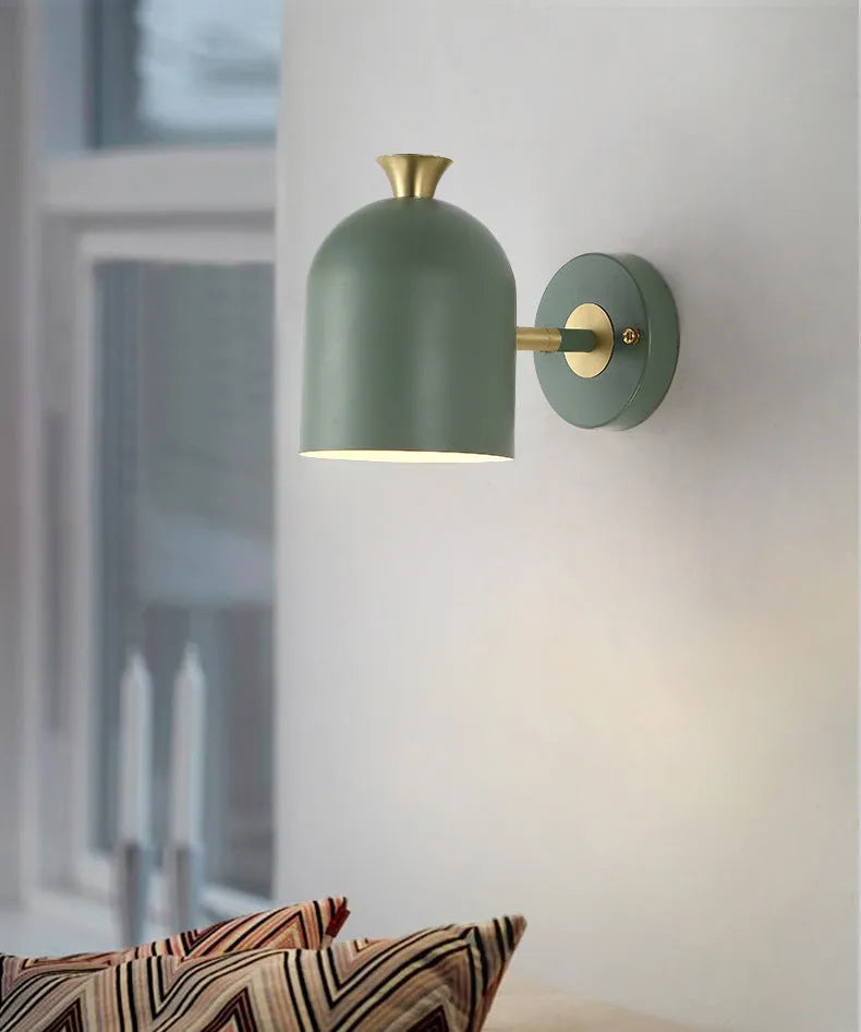 Single-head aluminium wall lamp with mirror front for bedside lighting in yellow, green, blue, or pink options