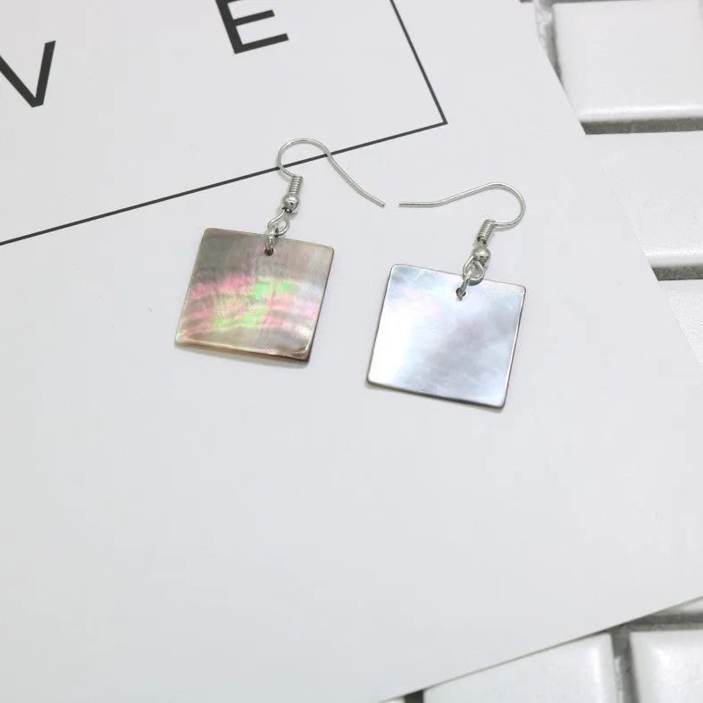 Geometric shell earrings in natural retro style with rectangular or square panther design option
