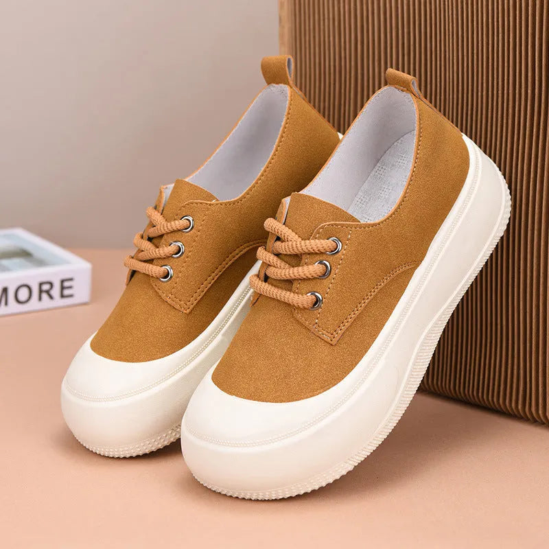 Women's camel suede platform loafers with 4cm heel, round toe, and front lace-up.