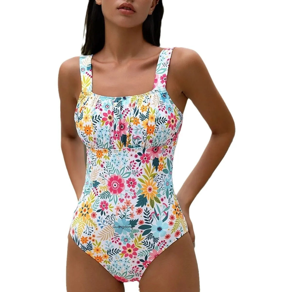 Women's floral print one-piece swimsuit in polyester with full-bed construction