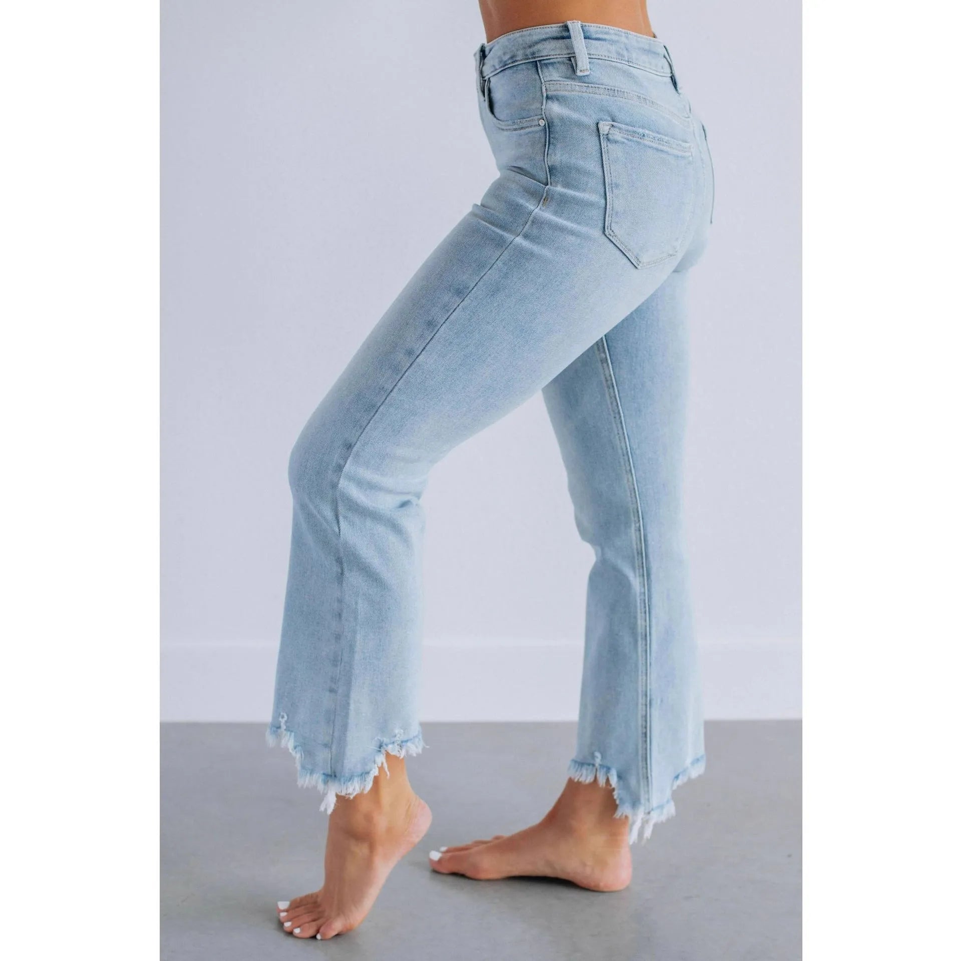 Women's hand-worn denim jeans in dark blue and light blue cotton fabric casual trousers