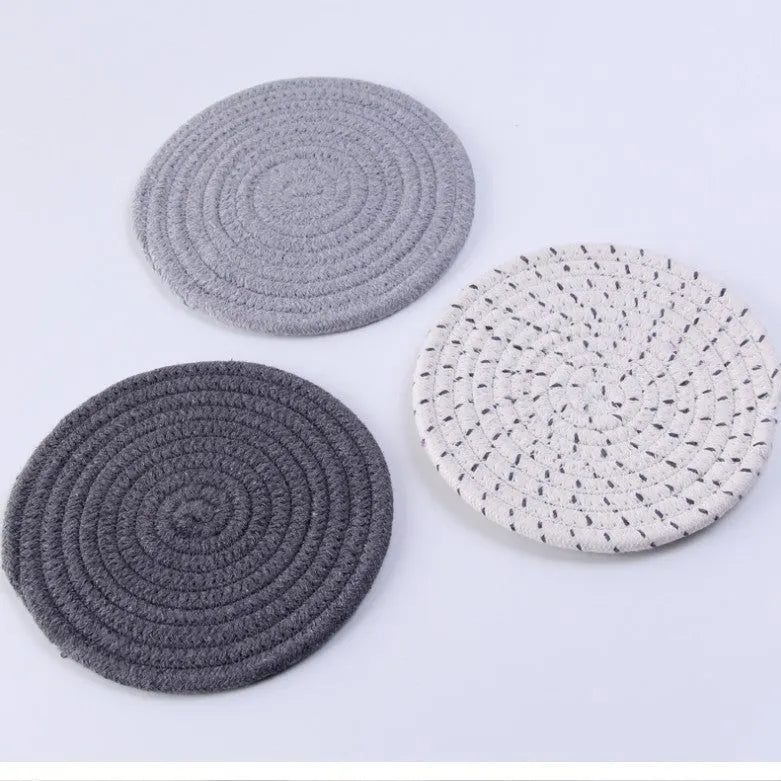 Cotton cord round coaster and placemat three-piece set in modern simple style with 18cm diameter