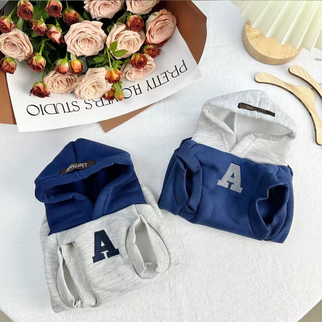 Blue and grey-white pet hoodie with reflective lettering for cats and dogs