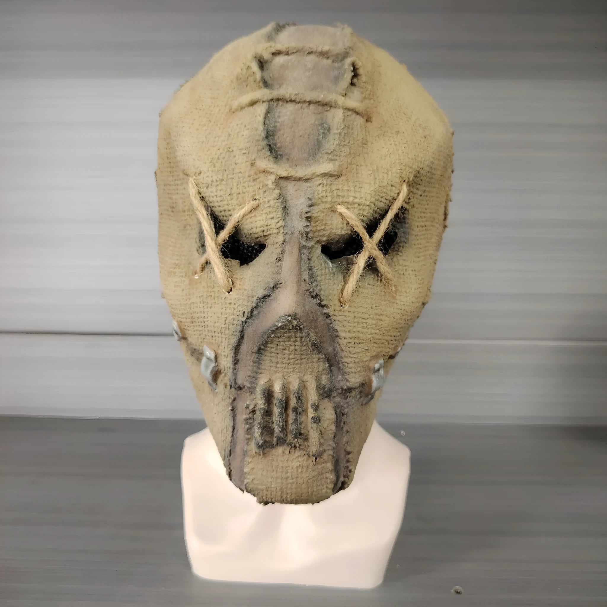 Latex Halloween mask with scar skull design, measuring 31cm tall by 25cm wide