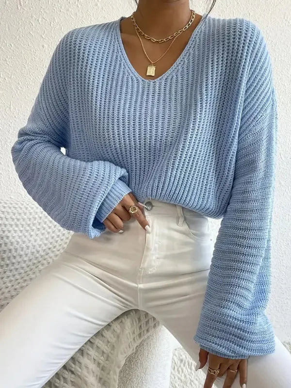 Women's loose fit long sleeve pullover top in solid colour with regular sleeves