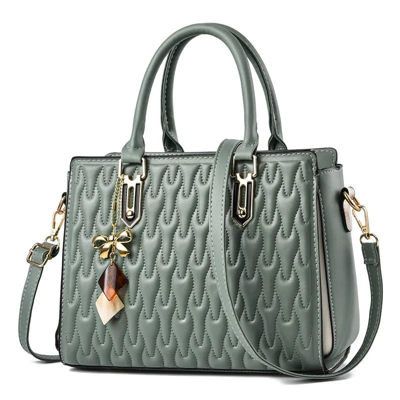 Women's polyester shoulder messenger bag in street trend style with large capacity and zipper compartment