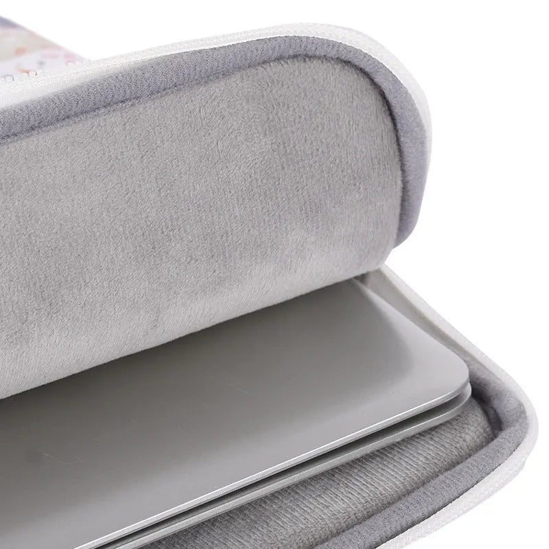 White 14 inch waterproof laptop inner bag made from PU leather with anti-shock protection
