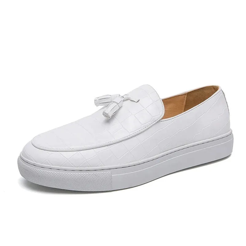 Men's plus size tassel sneakers in black with PU upper and rubber sole