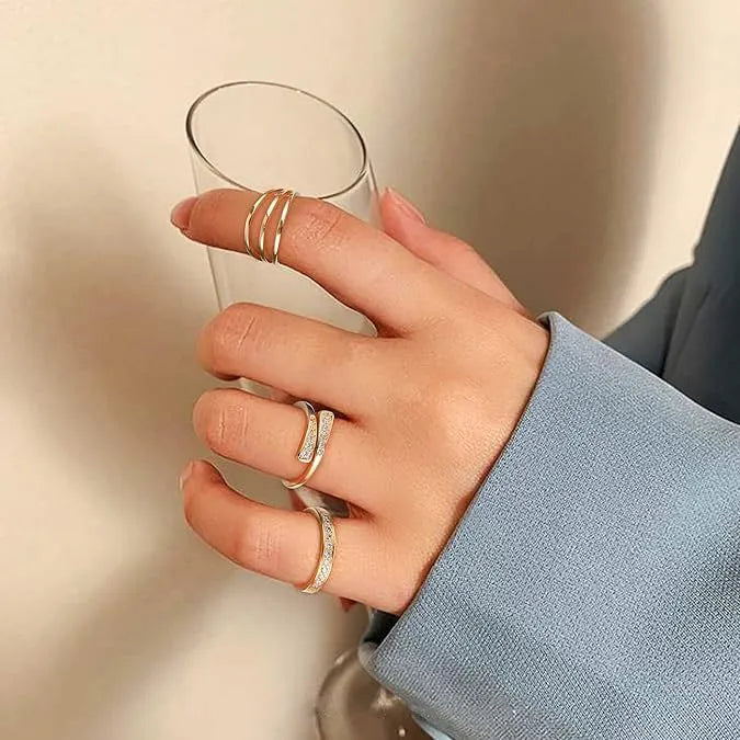 Geometric alloy toe ring with 14K gold plating and rhinestone or water drop accents