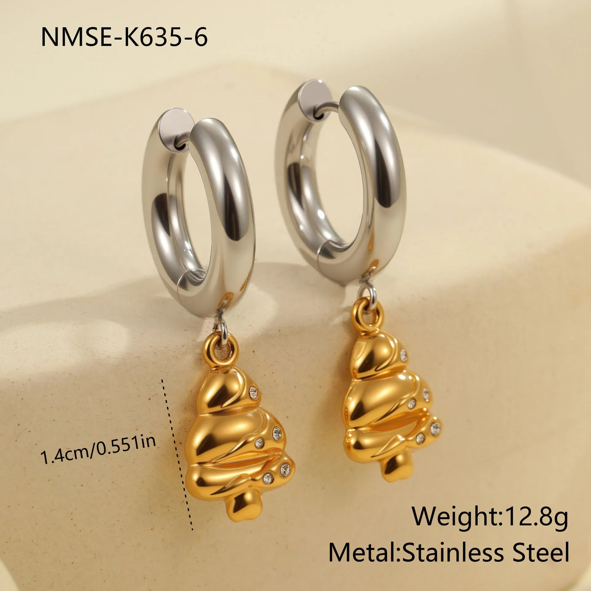 Women's stainless steel earrings with electroplated 18K finish in Christmas tree and heart shapes