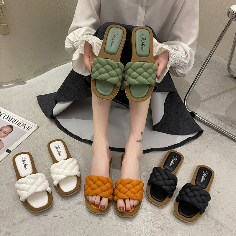 Women's plaid pattern PVC beach sandals with thick non-slip soles in white, green, black, or orange